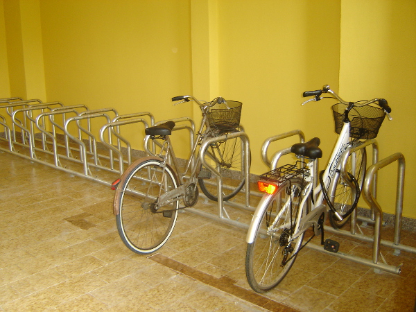 Posteggio biciclette