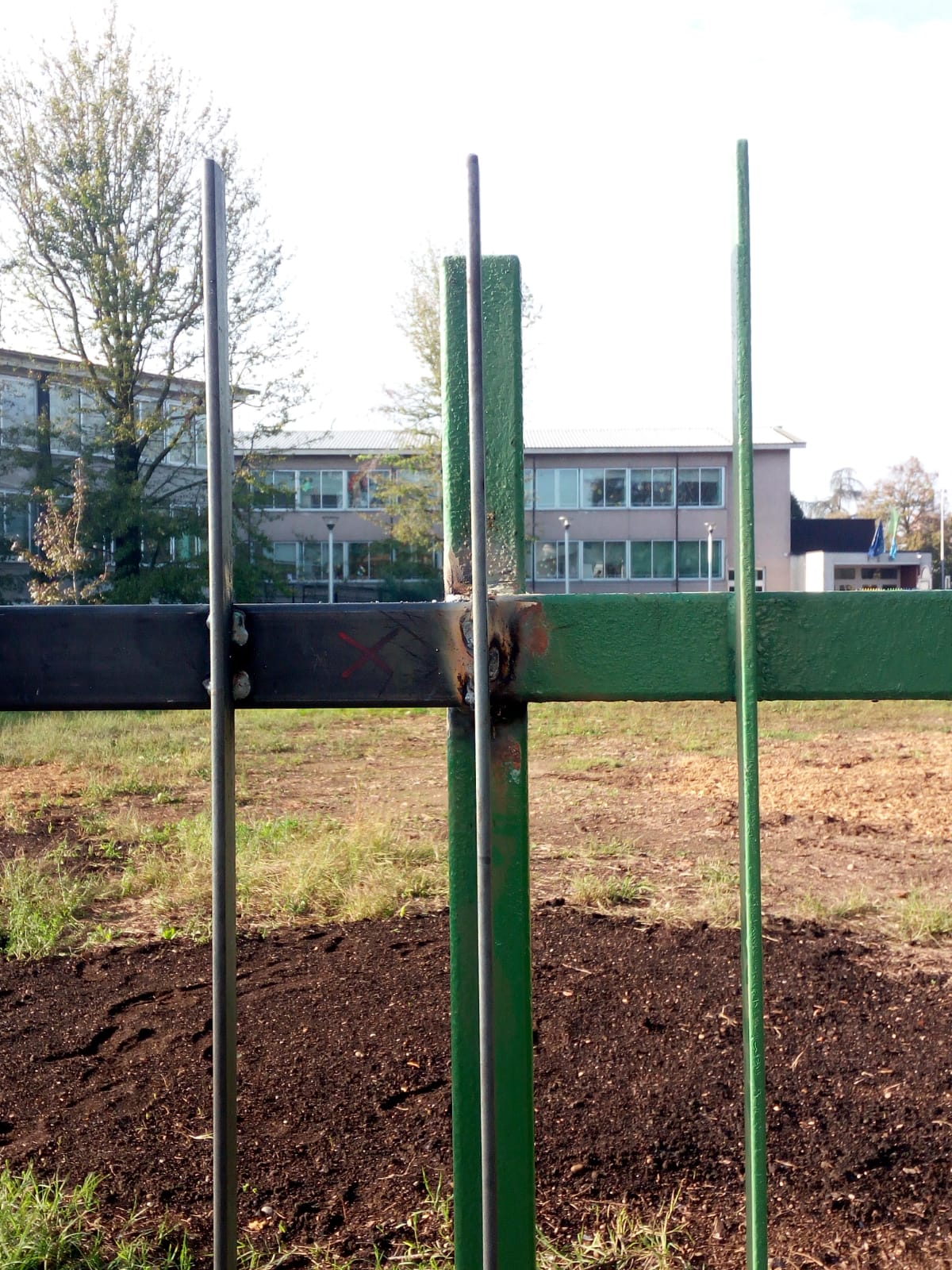 Ripristino cancello e recinzioni Scuola Primaria 4
